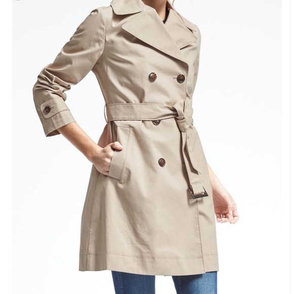 belted mac coat